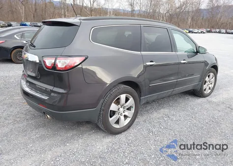 2015 Chevrolet Traverse Ltz z USA, uszkodzony, nr VIN 1GNKVJKD3FJ229475